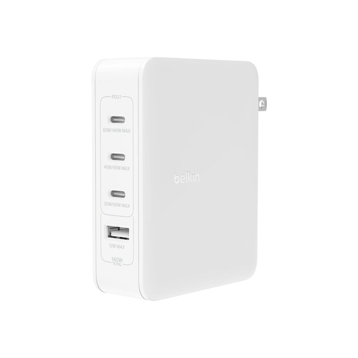 Belkin ALIMENTATORE 140W 4-PORTE USB CON UK,EU,US PLUG (140W 4-PORTS USB GAN WALL CHARGER)