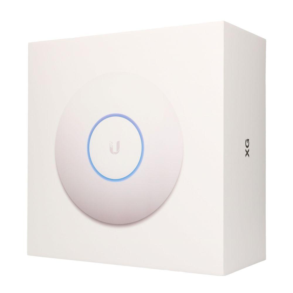 Ubiquiti UAP-XG | Punto di accesso | UniFi, Dual Band, MU-MIMO AC WAVE 2, 1x RJ45 1000Mb/s, 1x RJ45 10Gb/s, PoE+