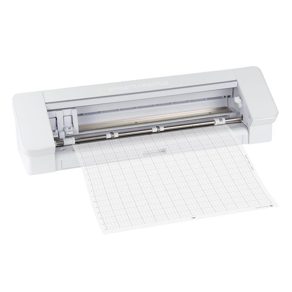 Silhouette che taglia il plotter camo plus