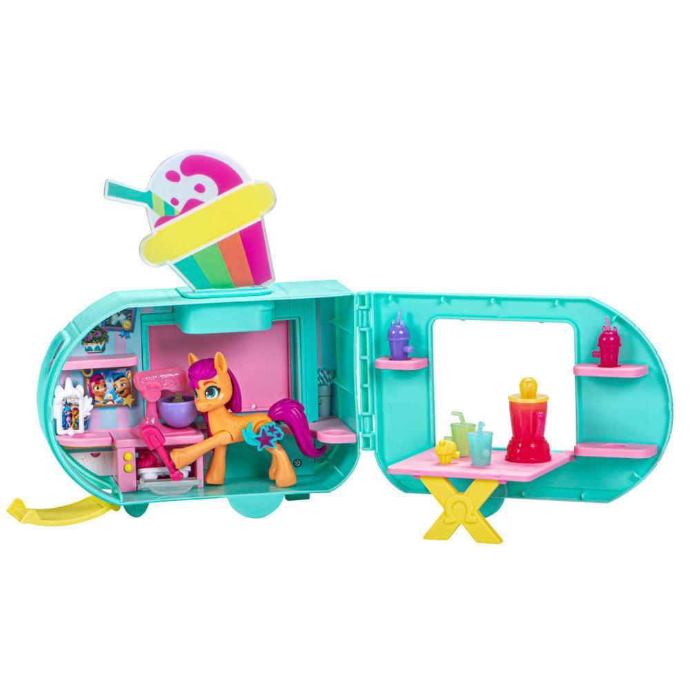 My Little Pony Sunny Starscout Smoothie Truck