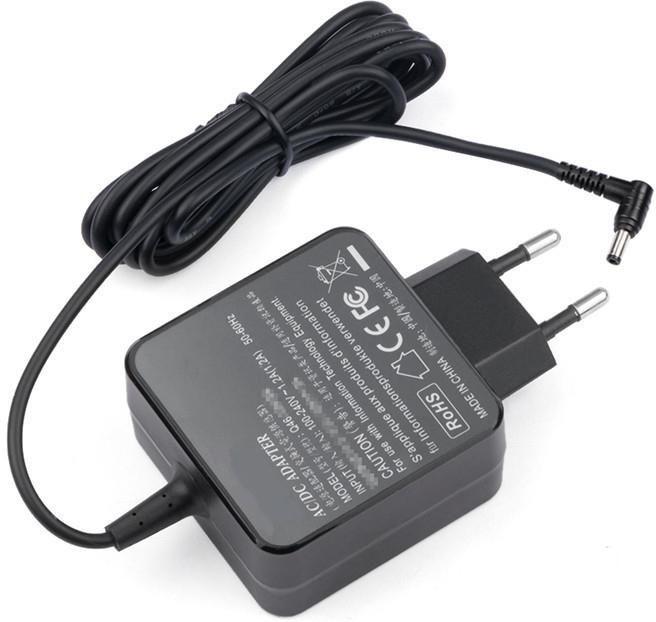 CoreParts MBXTO-AC0001 adattatore e invertitore Interno 45 W Nero (Power Adapter for Toshiba - 45W 19V 2.37A Plug:5.5*2.5 EU -