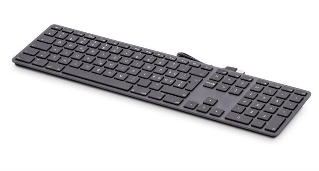 LMP tastiera USB layout francese (AZERTY) con tastierino numerico, 110 tasti, 2 x USB 2.0 - Alluminio