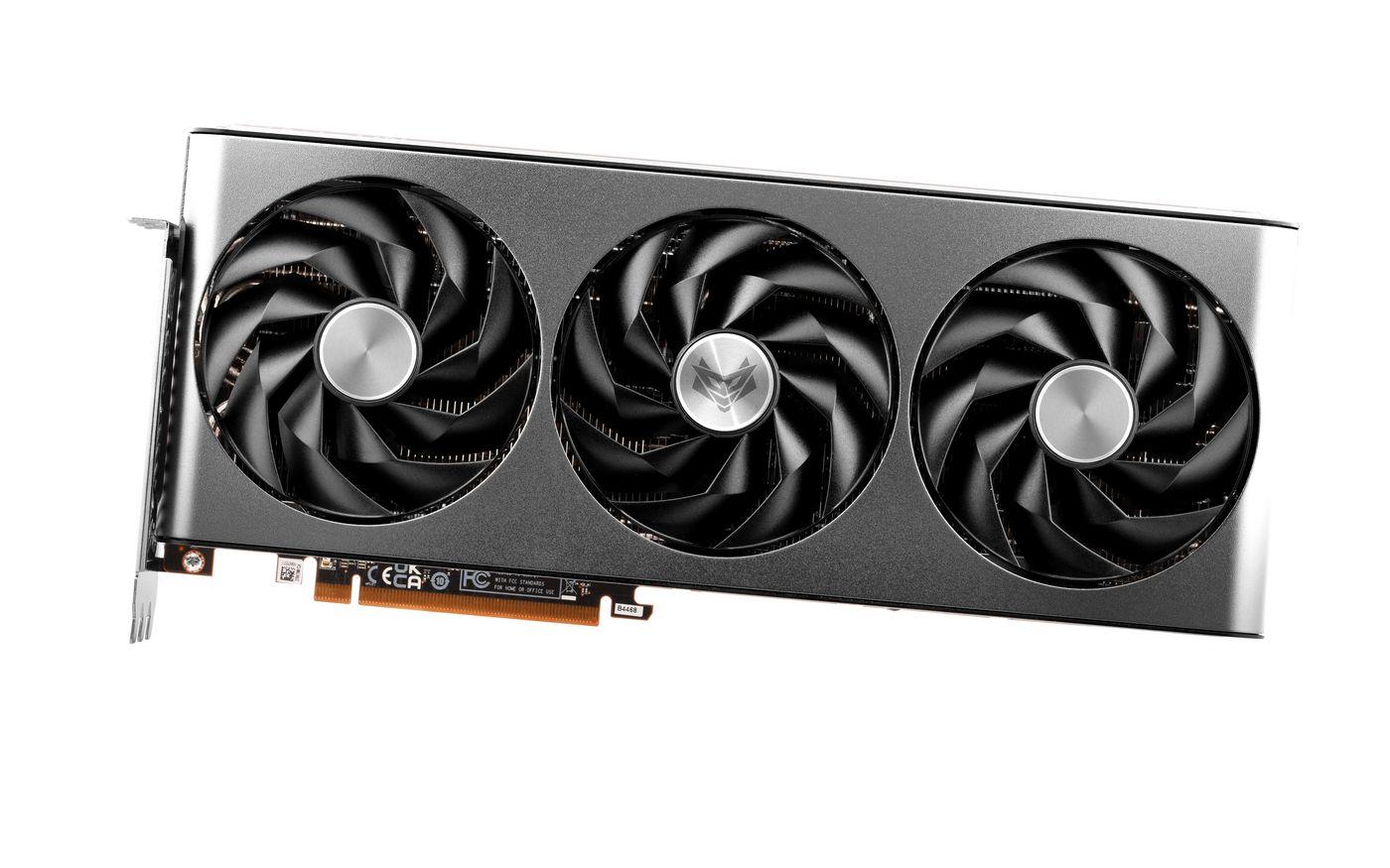 NITRO AMD RADEON RX 7700XT GAM CTLR