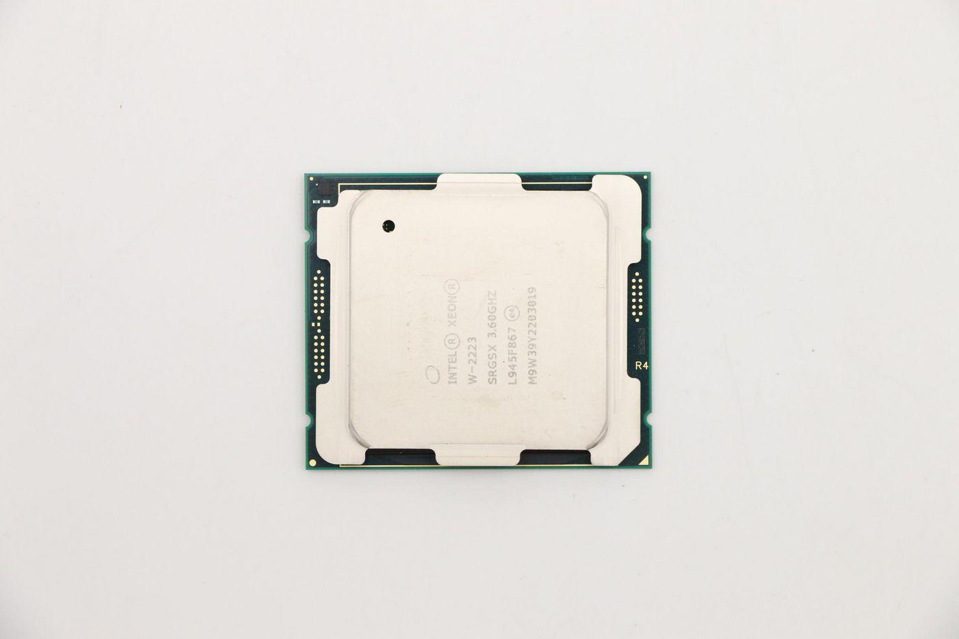 Intel Xeon W-2223,